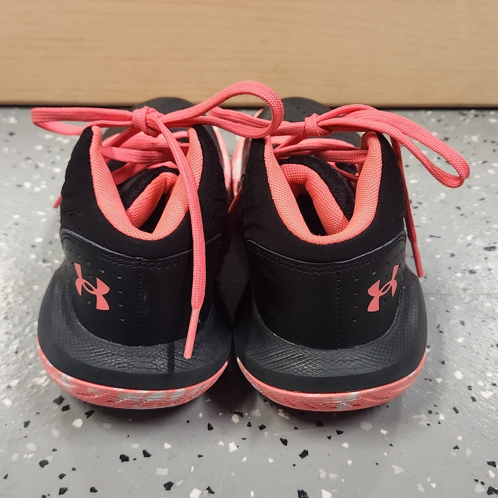 Under Armour Black and Pink UA GS Jet '21 Sneakers - Picture 5 of 7